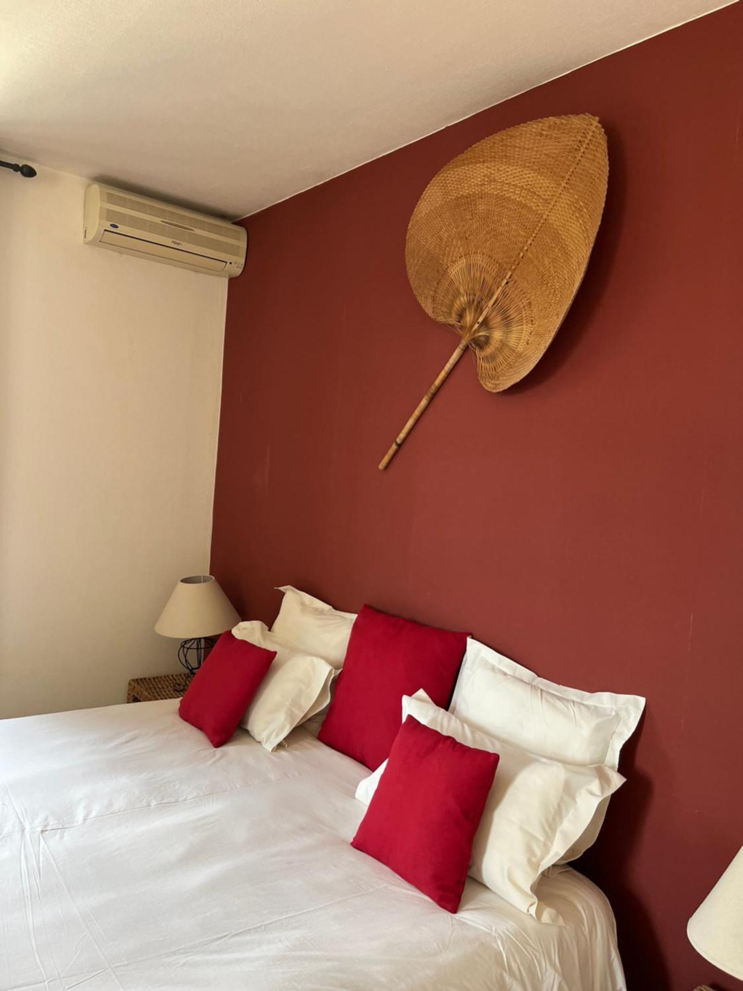 Bed and Breakfast La Bruceliere Issigeac Exterior foto